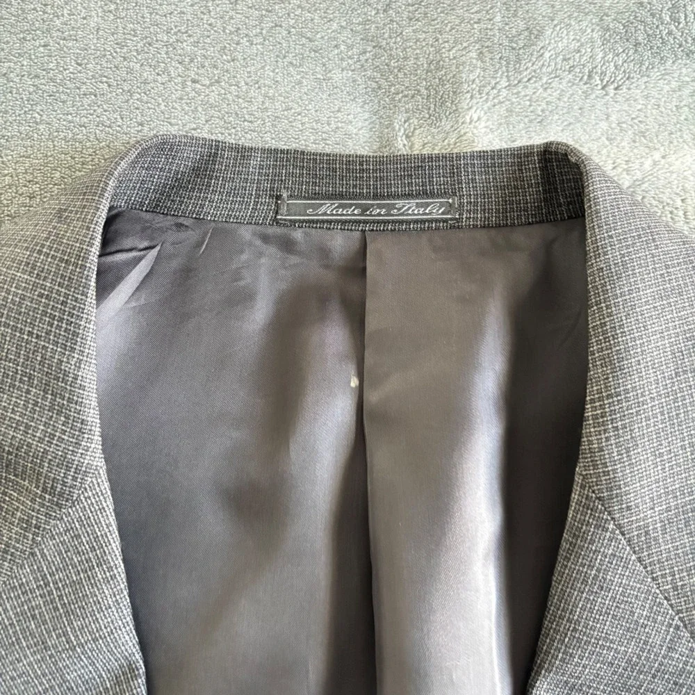 Corneliani Men's‎ Gray Two Button Blazer Business Casual Career Jacket 44R